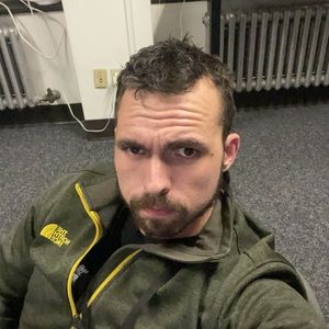 Meet your Posher, Phillip